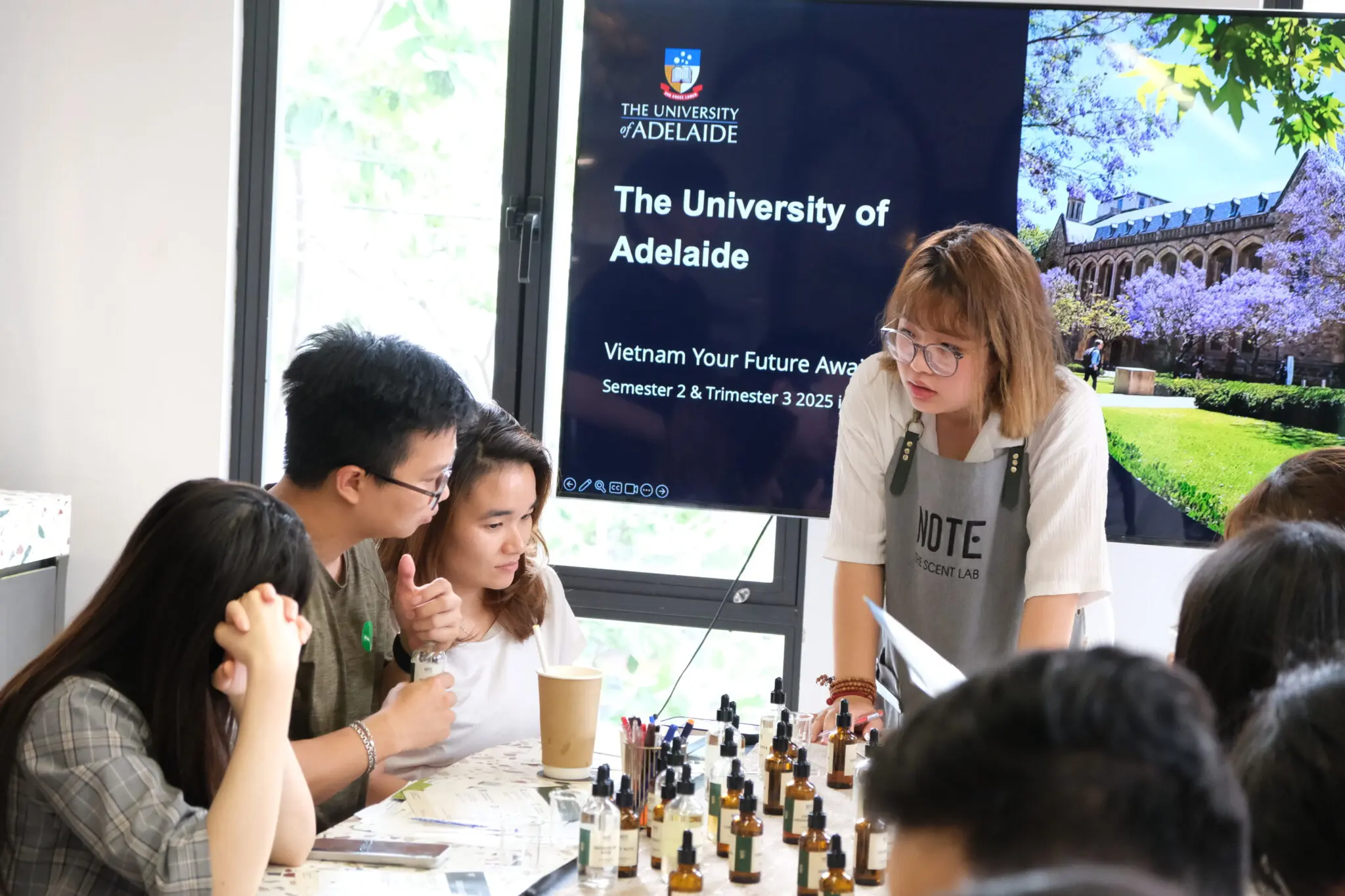 Workshop nước hoa cho trường học - NOTE - The Scent Lab workshop, perfume, brand, creative - sản phẩm mùi hương từ NOTE - The Scent Lab