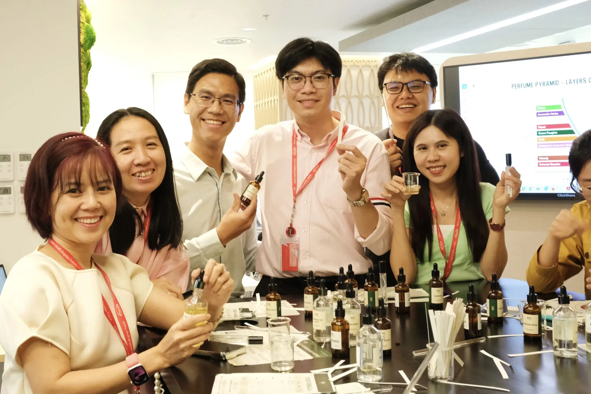 NOTE vinh dự đồng hành cùng Takeda - NOTE - The Scent Lab Workshop nước hoa, trải nghiệm khách hàng, xây dựng thương hiệu, cảm hứng sáng tạo - sản phẩm mùi hương từ NOTE - The Scent Lab