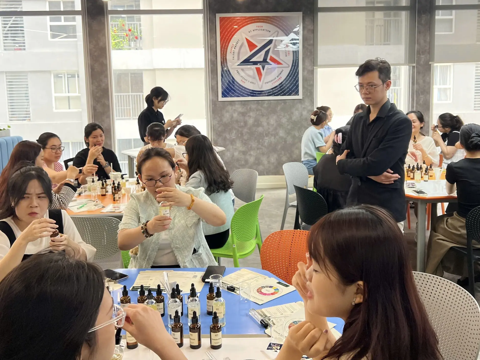 NOTE - The Scent Lab: Đồng Hành Cùng Doanh Nghiệp - NOTE - The Scent Lab workshop, nước hoa, thương hiệu, sáng tạo - sản phẩm mùi hương từ NOTE - The Scent Lab