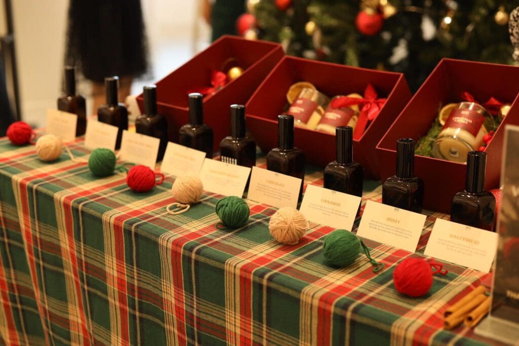 The Mini Scent Show #3: Thơm và Ấm