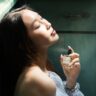 Lưu ý khi dùng nước hoa trong ngày mưa