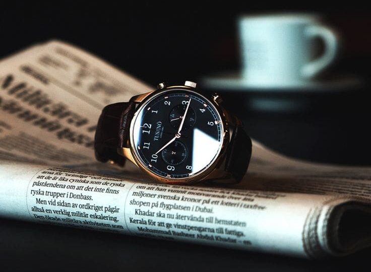 quà cho nam giới - đồng hồ