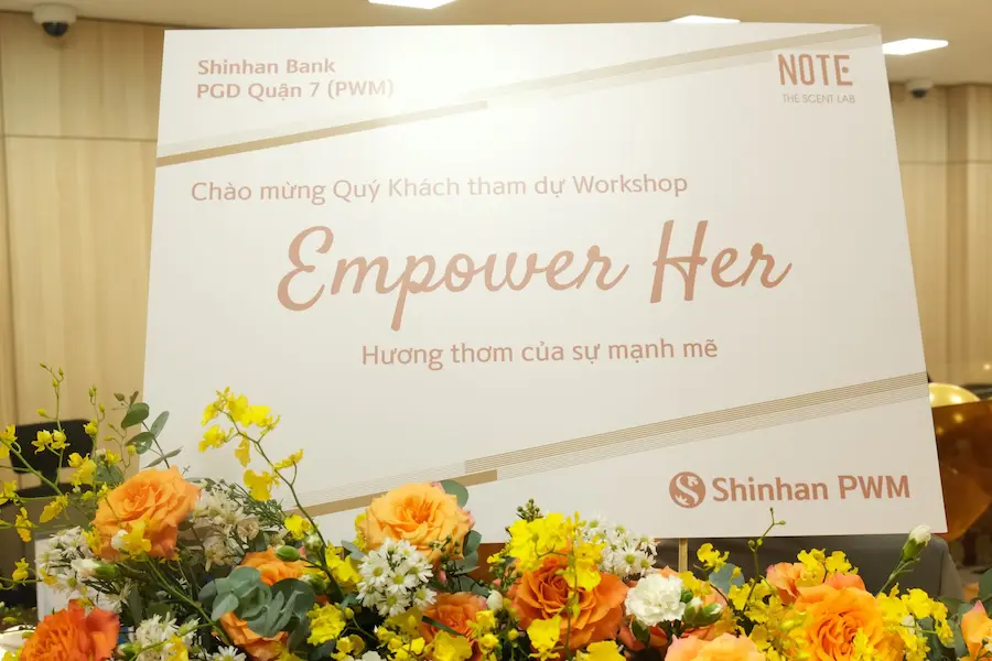 NOTE collaborating with Shinhan Bank PWN - NOTE - The Scent Lab workshop, perfume, brand, creative - sản phẩm mùi hương từ NOTE - The Scent Lab