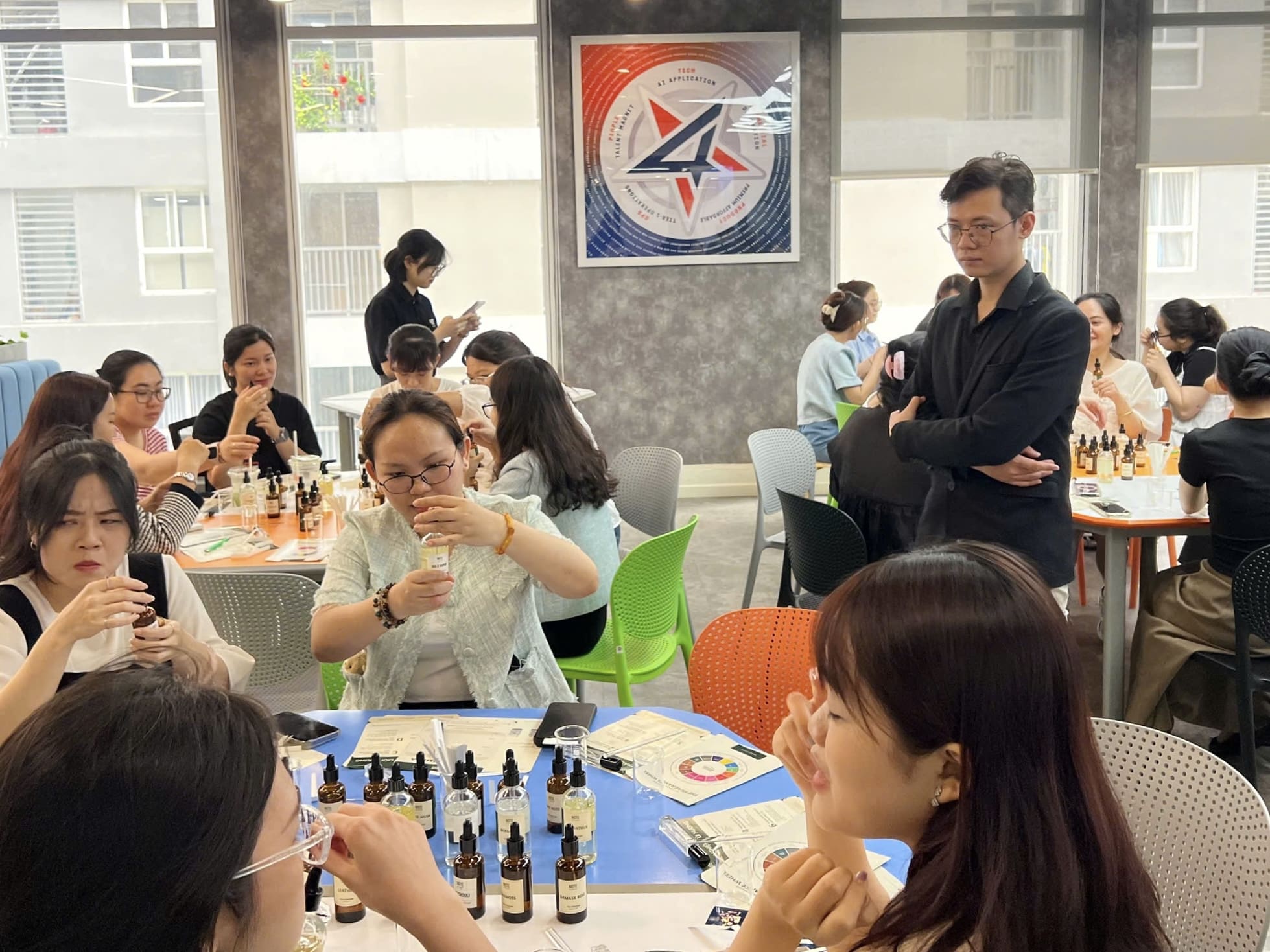 workshop, nước hoa, thương hiệu, sáng tạo