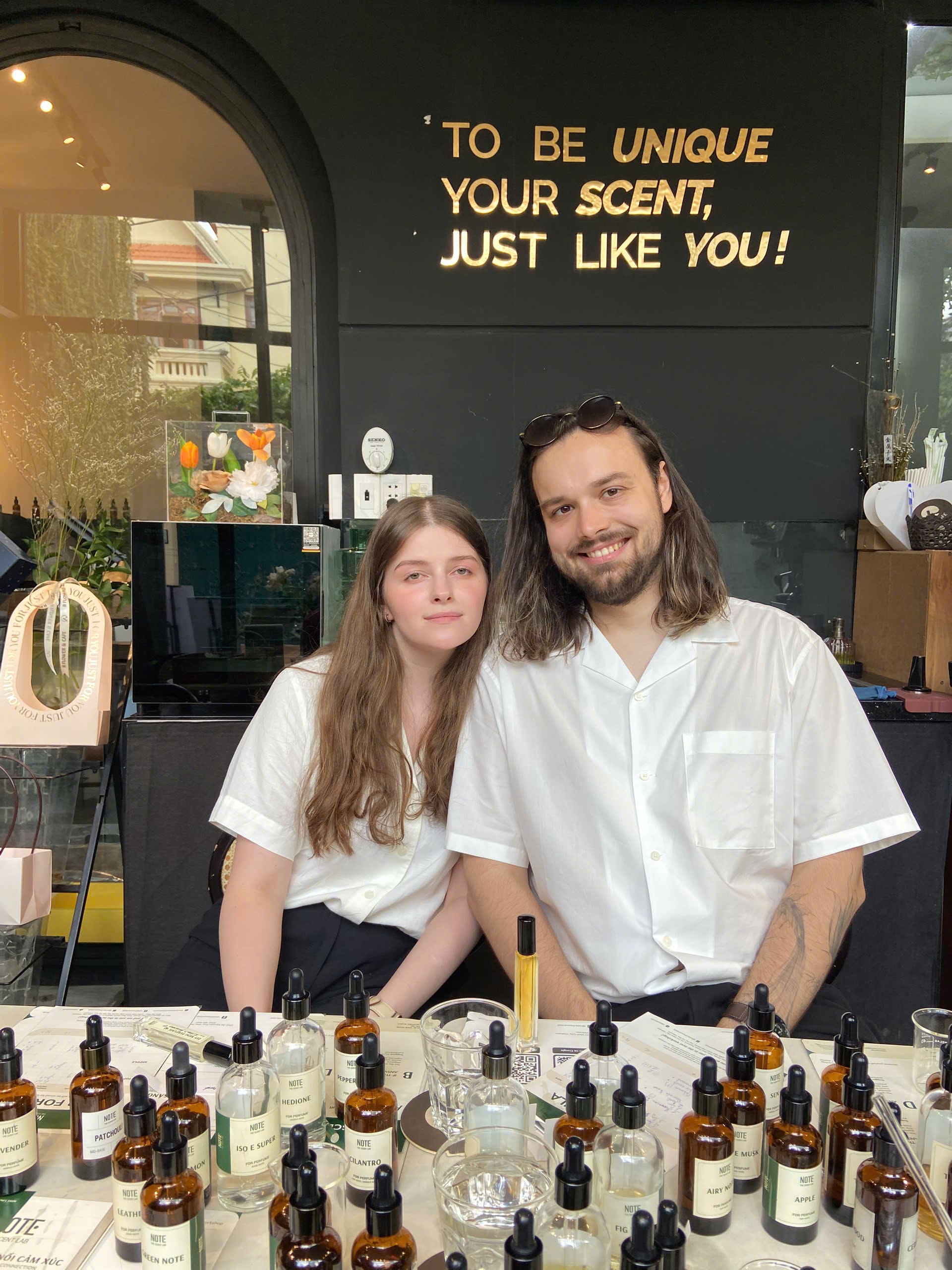 Tourist, Experience, perfume workshop, travel
