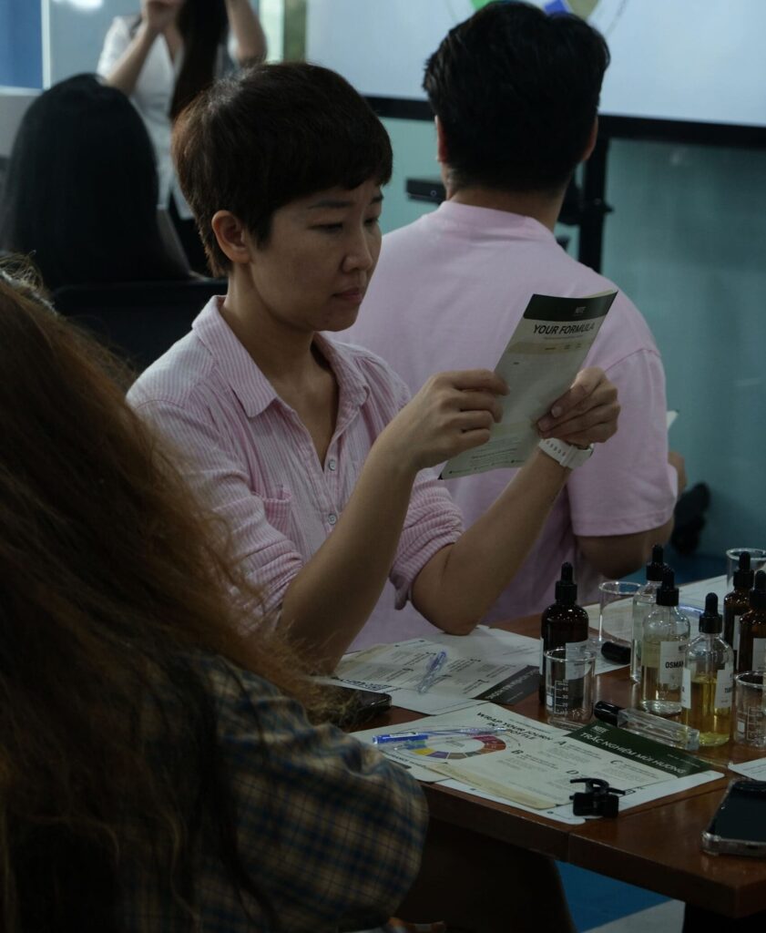 Edelman Việt Nam x NOTE - The Scent Lab, Workshop nước hoa B2B, workshop doanh nghiệp, workshop nước hoa