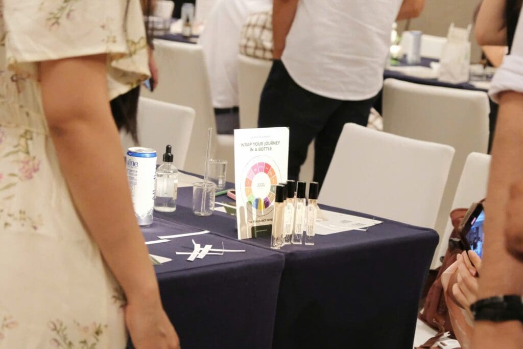 Workshop nước hoa doanh nghiệp, workshop B2B, mùi hương, cầu nối văn hóa, Vietmark, NTU Singapore, NOTE - The Scent Lab